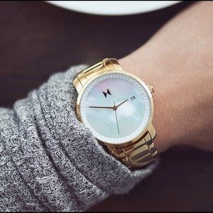NWOT MVMT Signature Series women’s watch